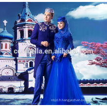 Robe de mariée en bleu royal islamique et bleu à la main